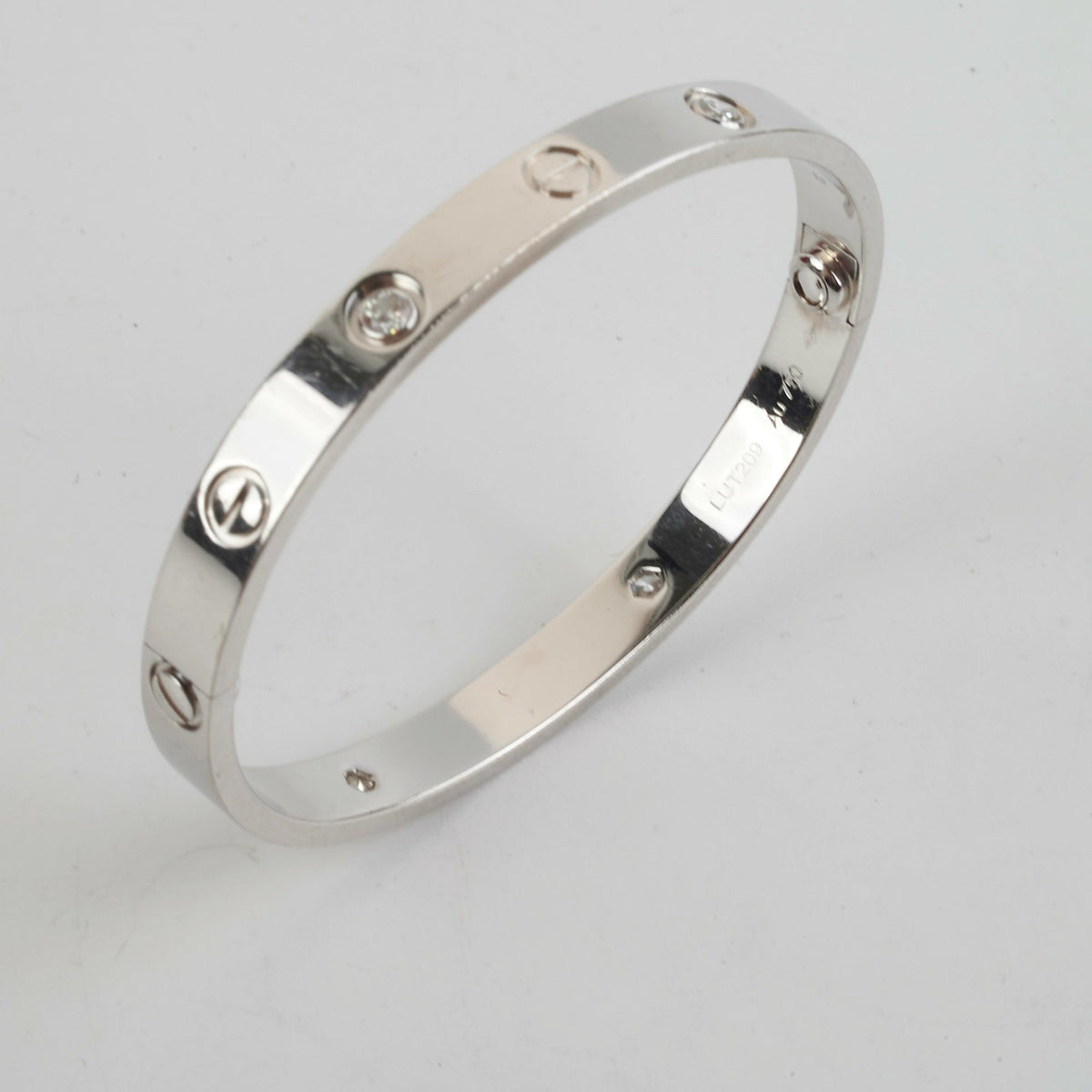Cartier 4 Diamond White Gold Size 16 Love Bracelet - photo 3
