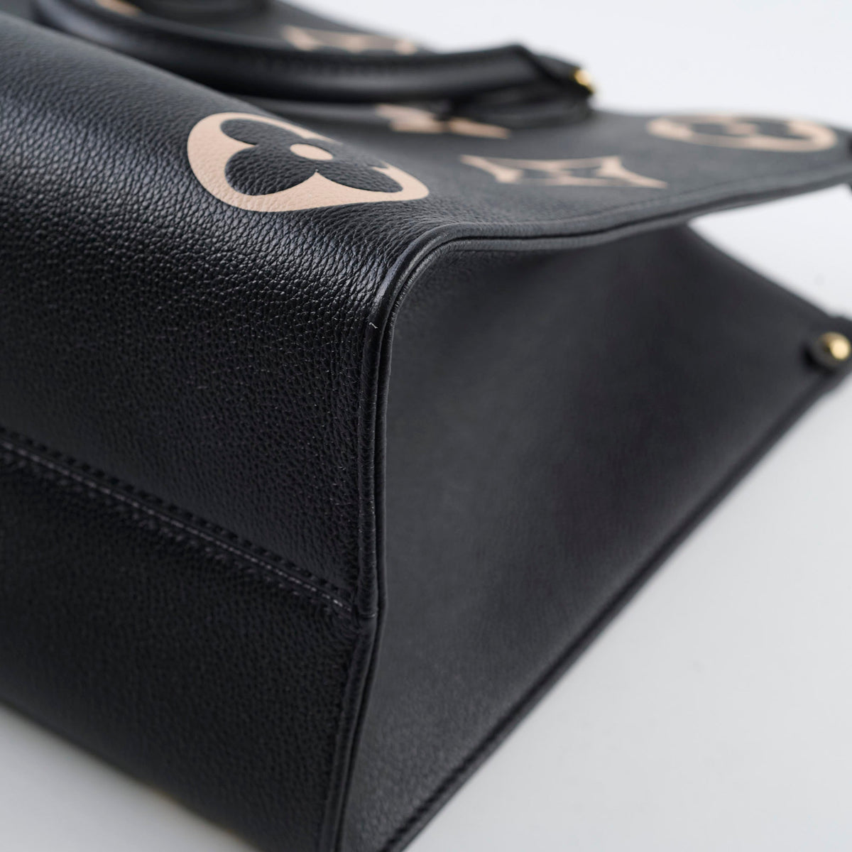 Louis Vuitton On The Go MM Empriente Black/Beige - photo 10