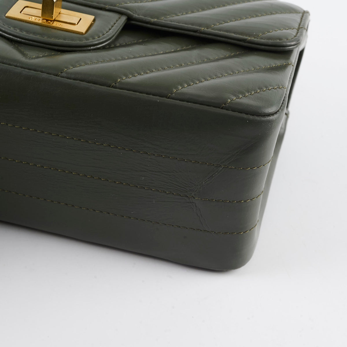 Chanel Mini 2.55 Chevron Reissue Khaki Green Microchipped - photo 12