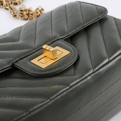 Chanel Mini 2.55 Chevron Reissue Khaki Green Microchipped - photo 13