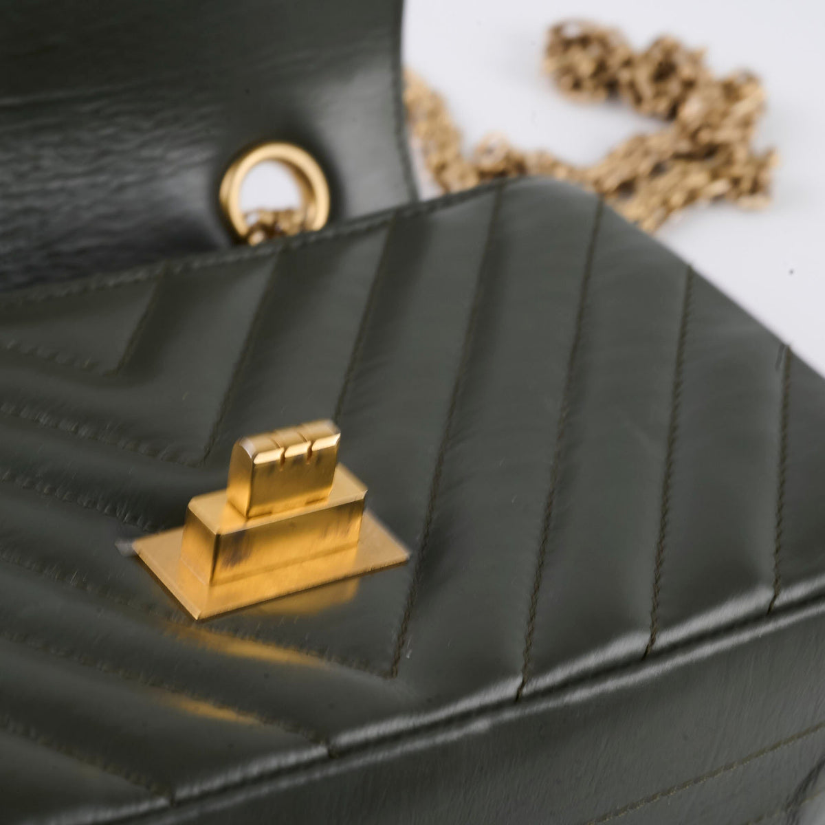 Chanel Mini 2.55 Chevron Reissue Khaki Green Microchipped - photo 9