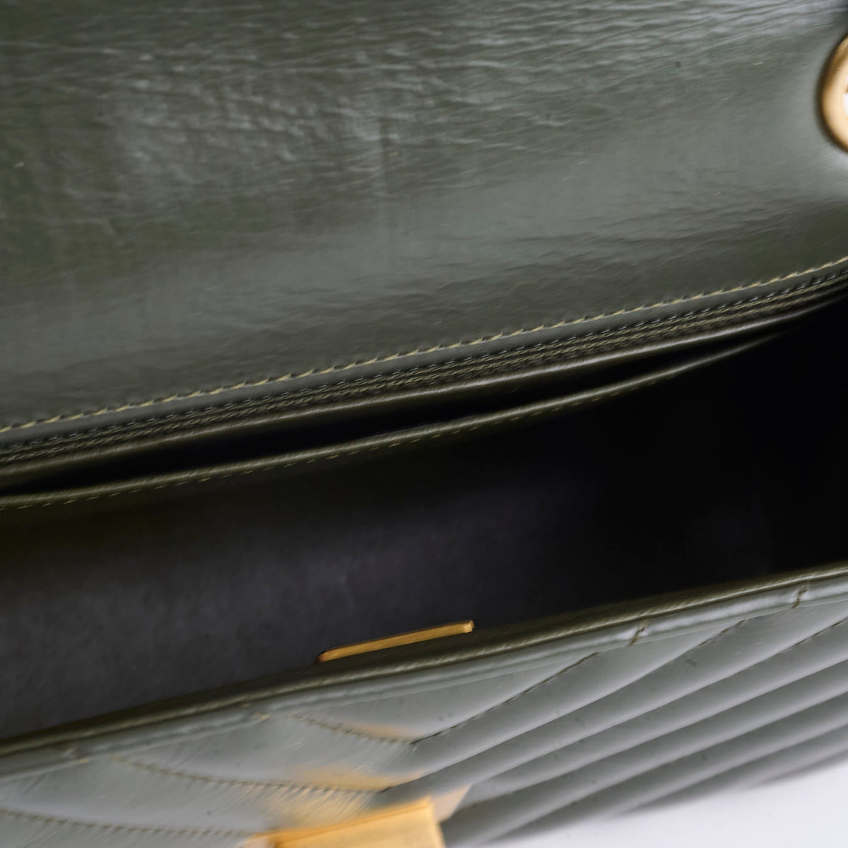 Chanel Mini 2.55 Chevron Reissue Khaki Green Microchipped - photo 6