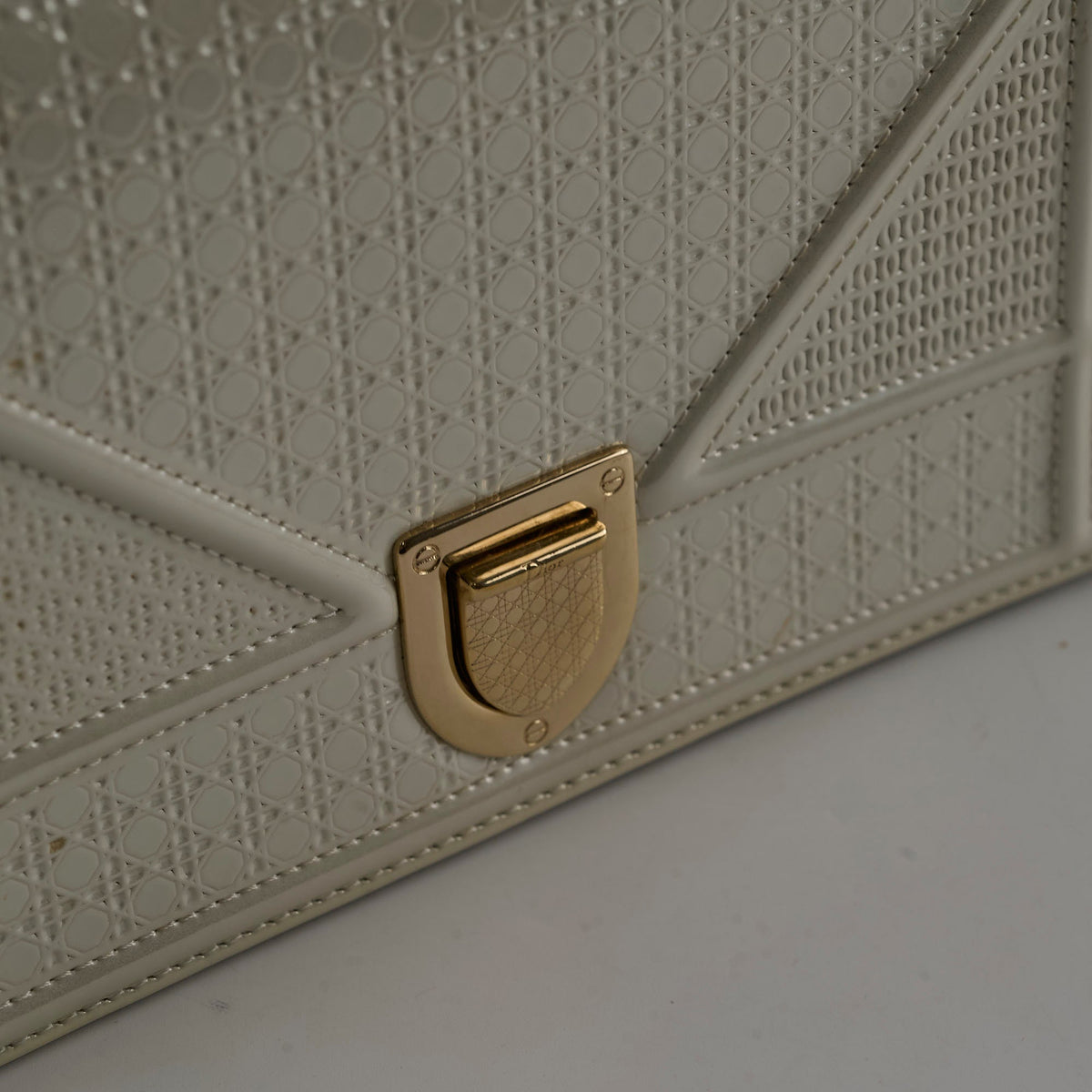 Dior Diorama Small White Pearl - photo 16