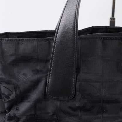 Chanel Nylon Tote Black - photo 5