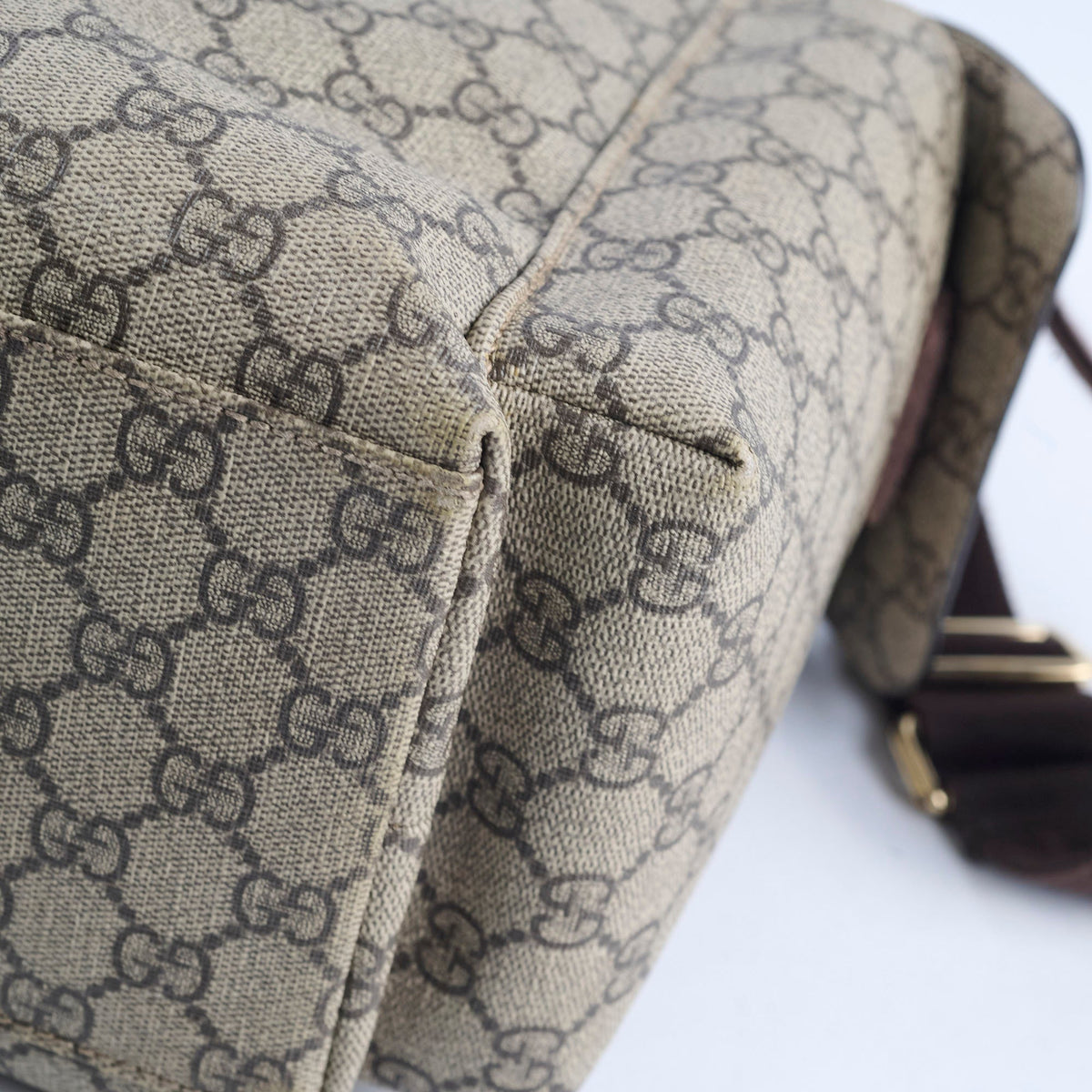 Gucci GG Supreme Canvas Diaper Bag - photo 16