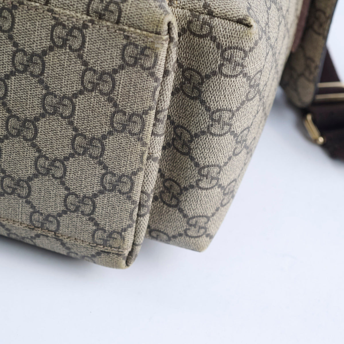 Gucci GG Supreme Canvas Diaper Bag - photo 15