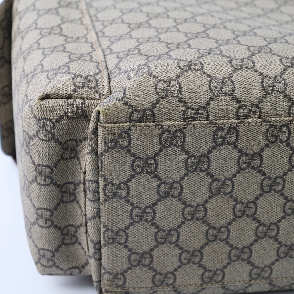 Gucci GG Supreme Canvas Diaper Bag - photo 11