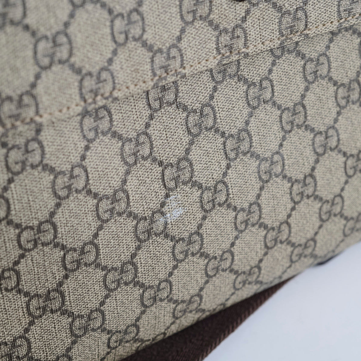 Gucci GG Supreme Canvas Diaper Bag - photo 14
