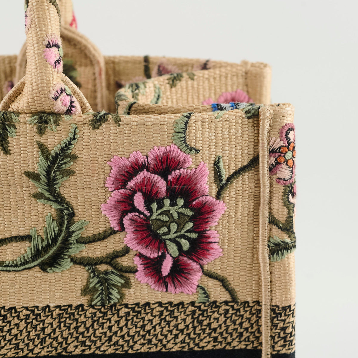 Dior Medium Book Tote Beige Floral - photo 5