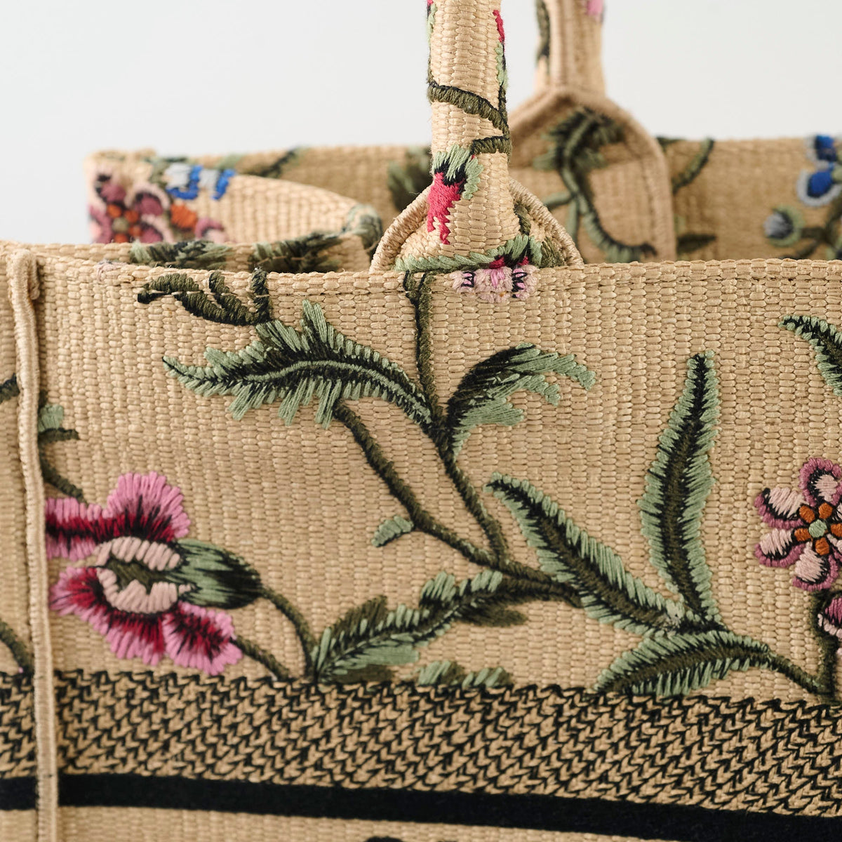 Dior Medium Book Tote Beige Floral - photo 6