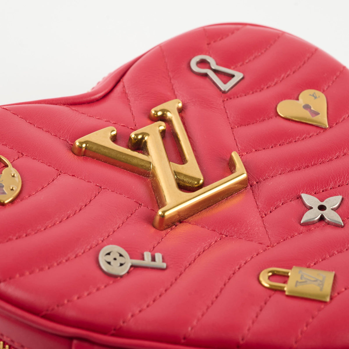 Louis Vuitton New Wave Heart Crossbody Red - photo 11
