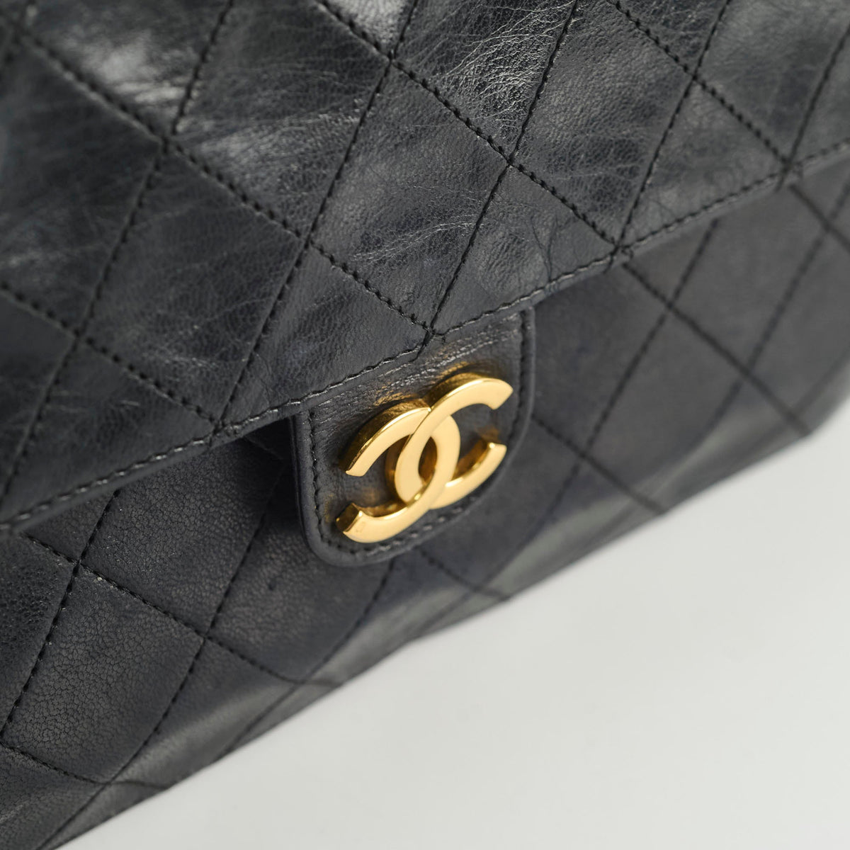 Chanel Vintage Square Flap Lambskin Black - photo 22