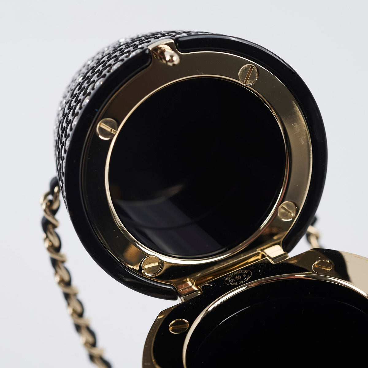 Chanel Crystal Lipstick Case With Chain 2021 - photo 6