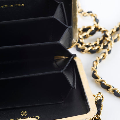 Chanel Clutch On Chain Patent Black 2021 - photo 5