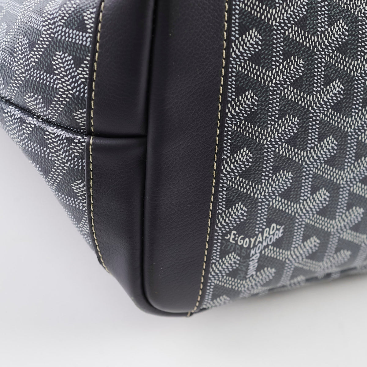Goyard Artois MM Tote Grey - photo 13