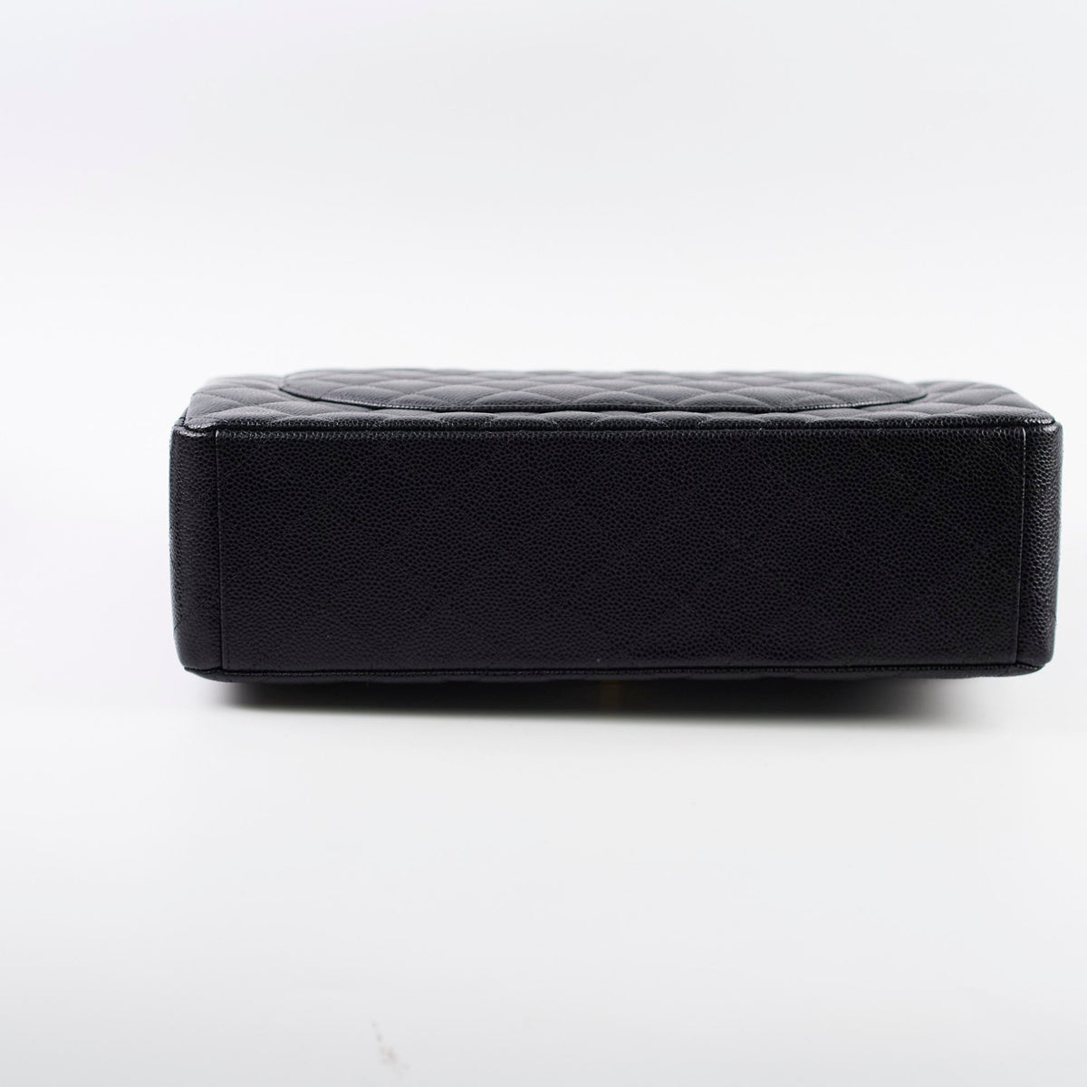 Chanel Maxi Classic Double Flap Black Caviar 2022 - photo 4
