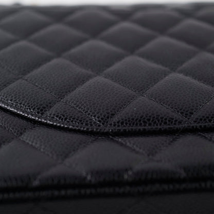 Chanel Maxi Classic Double Flap Black Caviar 2022 - photo 5