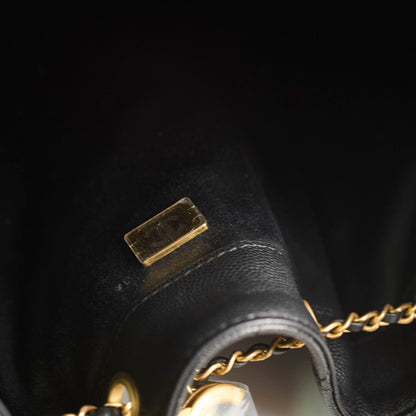 Chanel 25 Caviar Large Black Microchip - photo 10