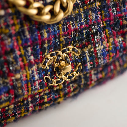 Chanel 19 Tweed Small Multicolor Microchip - photo 12
