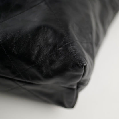 Chanel 22 Calfskin Large GHW Black Microchip - photo 20