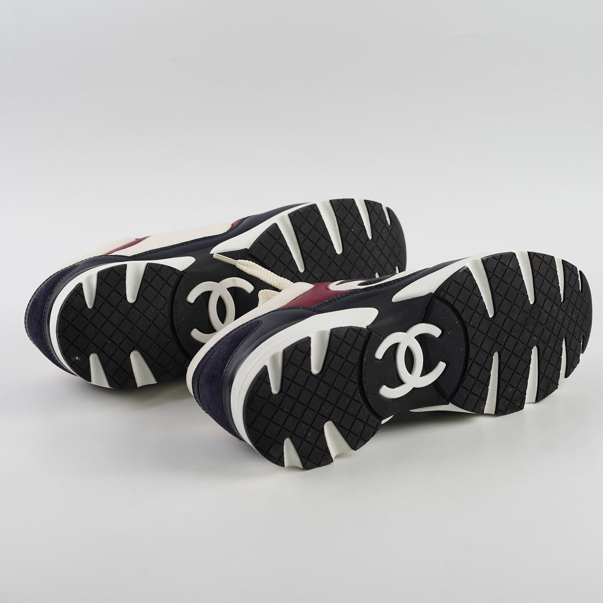 Chanel CC Sneakers 23k Size 40 - photo 4