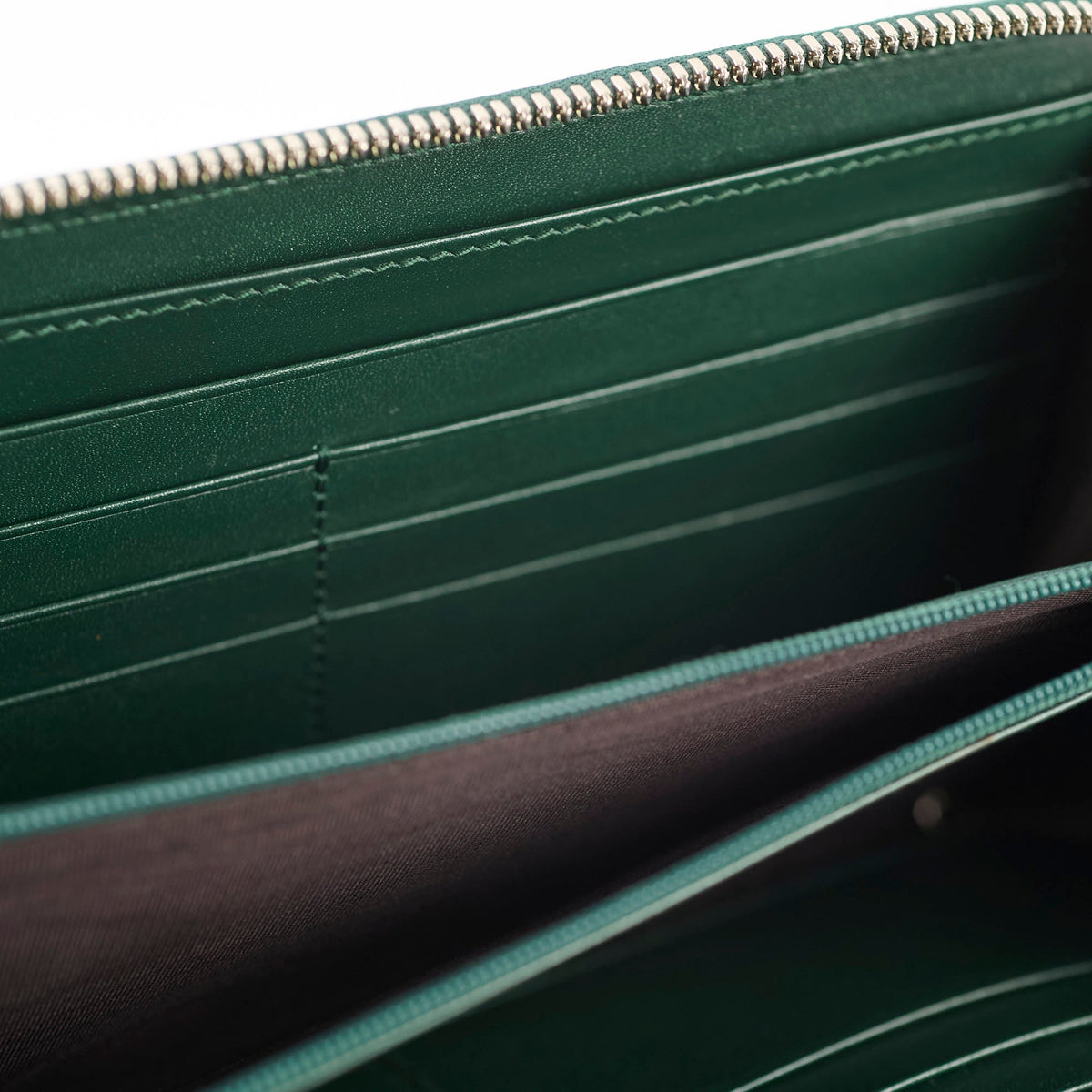Gucci Guccissima Leather Travel Wallet Green - photo 8