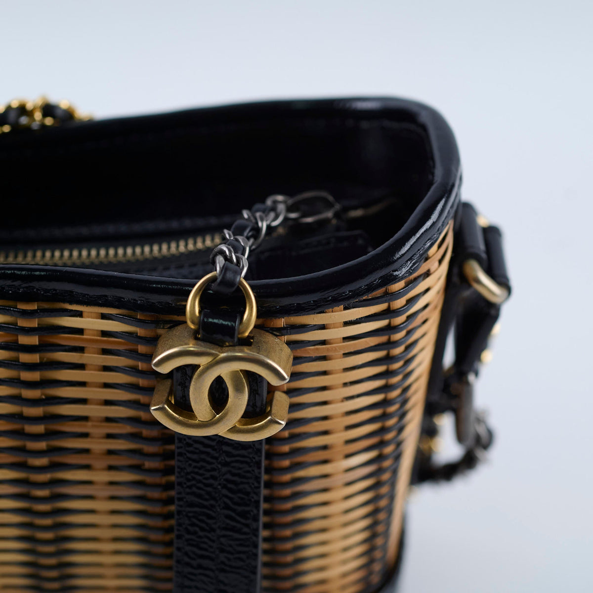 Chanel Small Raffia Gabrielle Bag Black/Brown 2019 - photo 5
