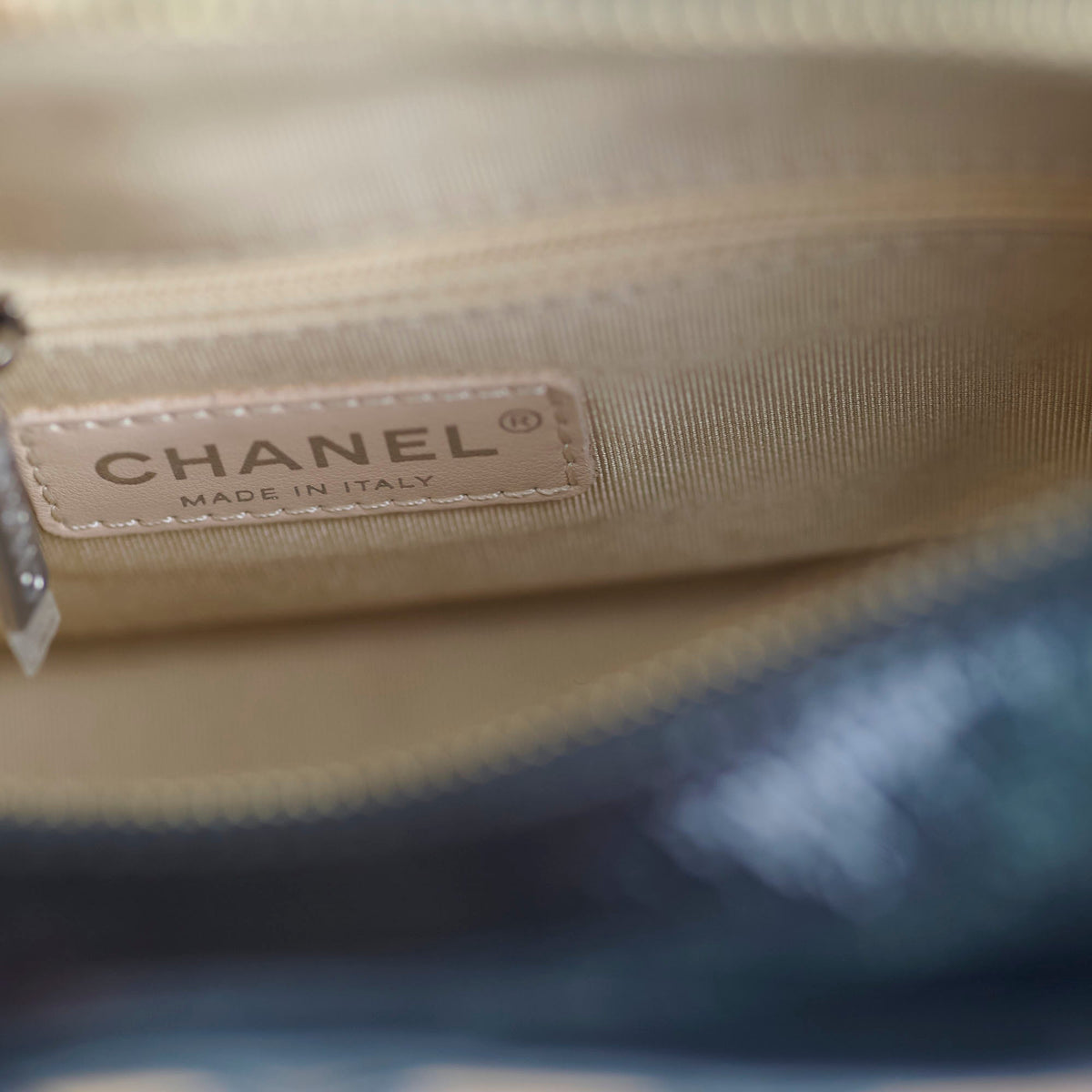 Chanel Small Raffia Gabrielle Bag Black/Brown 2019 - photo 11