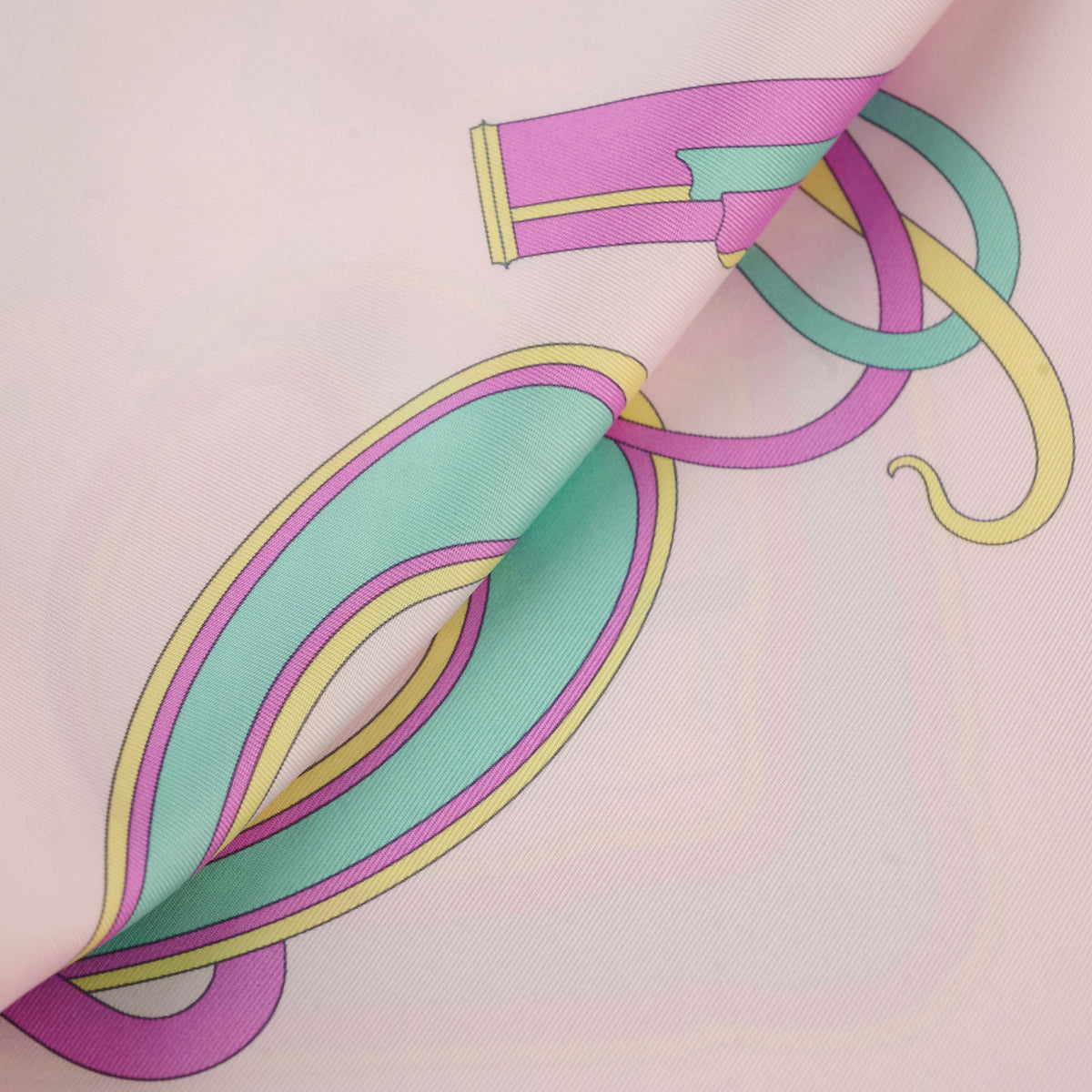 Hermes La Ligne Coup De Fouet 90cm Silk Scarf Rose Dragee/Vert/Jaune Souf - photo 4
