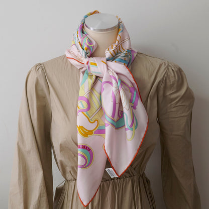 Hermes La Ligne Coup De Fouet 90cm Silk Scarf Rose Dragee/Vert/Jaune Souf - photo 7