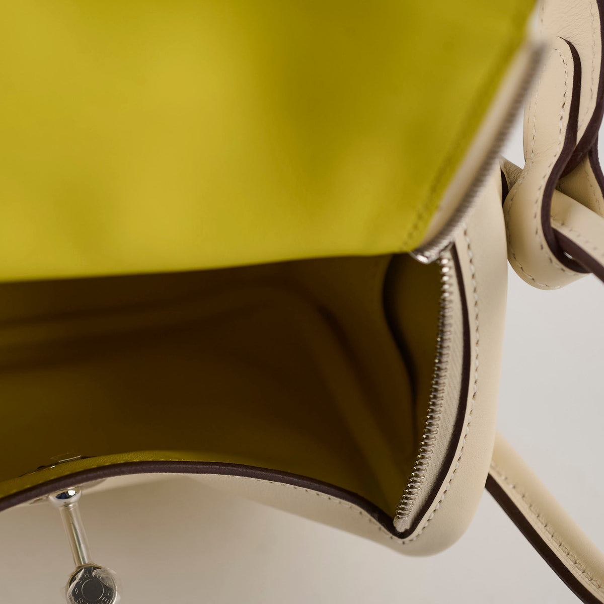 Hermes Mini Lindy Verso Swift Nata/Lime U Stamp - photo 5