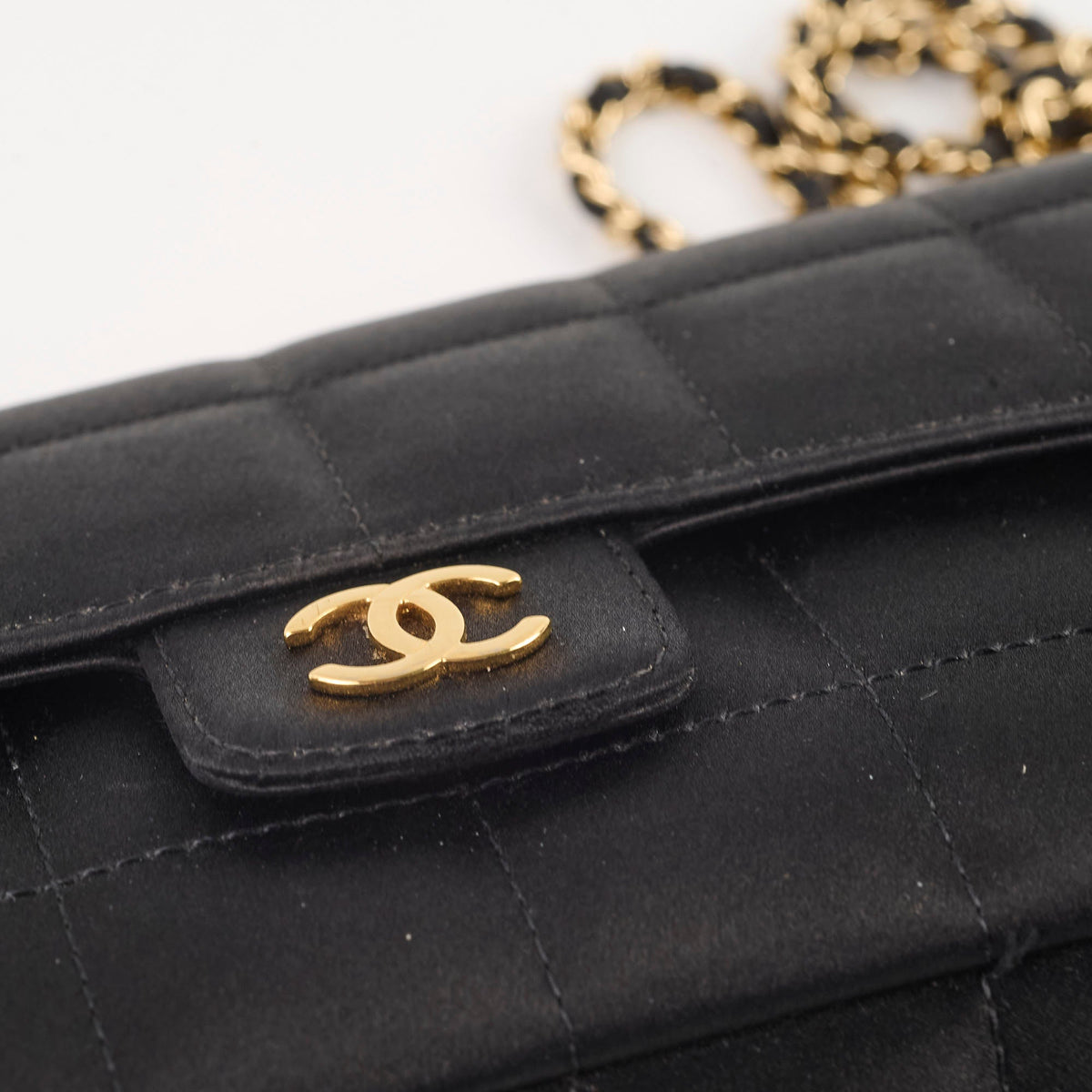 Chanel Chocolate Bar Mini Flap Black Satin - photo 14