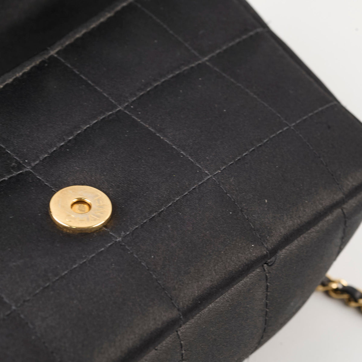 Chanel Chocolate Bar Mini Flap Black Satin - photo 7