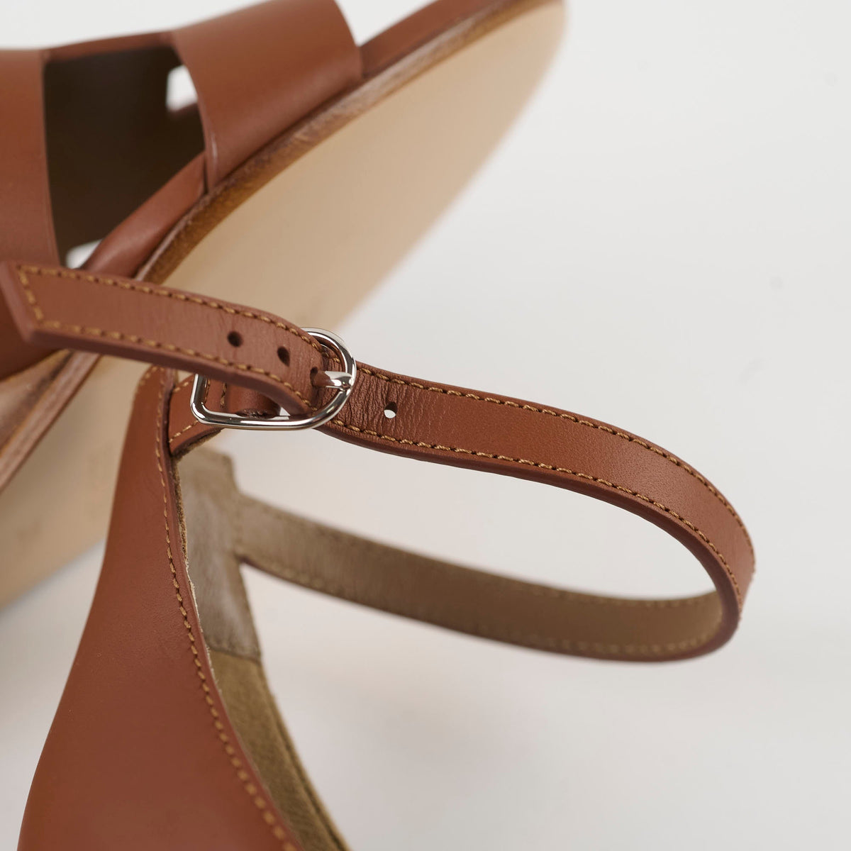 Hermes Legend Sandals Gold size 36.5 - photo 5