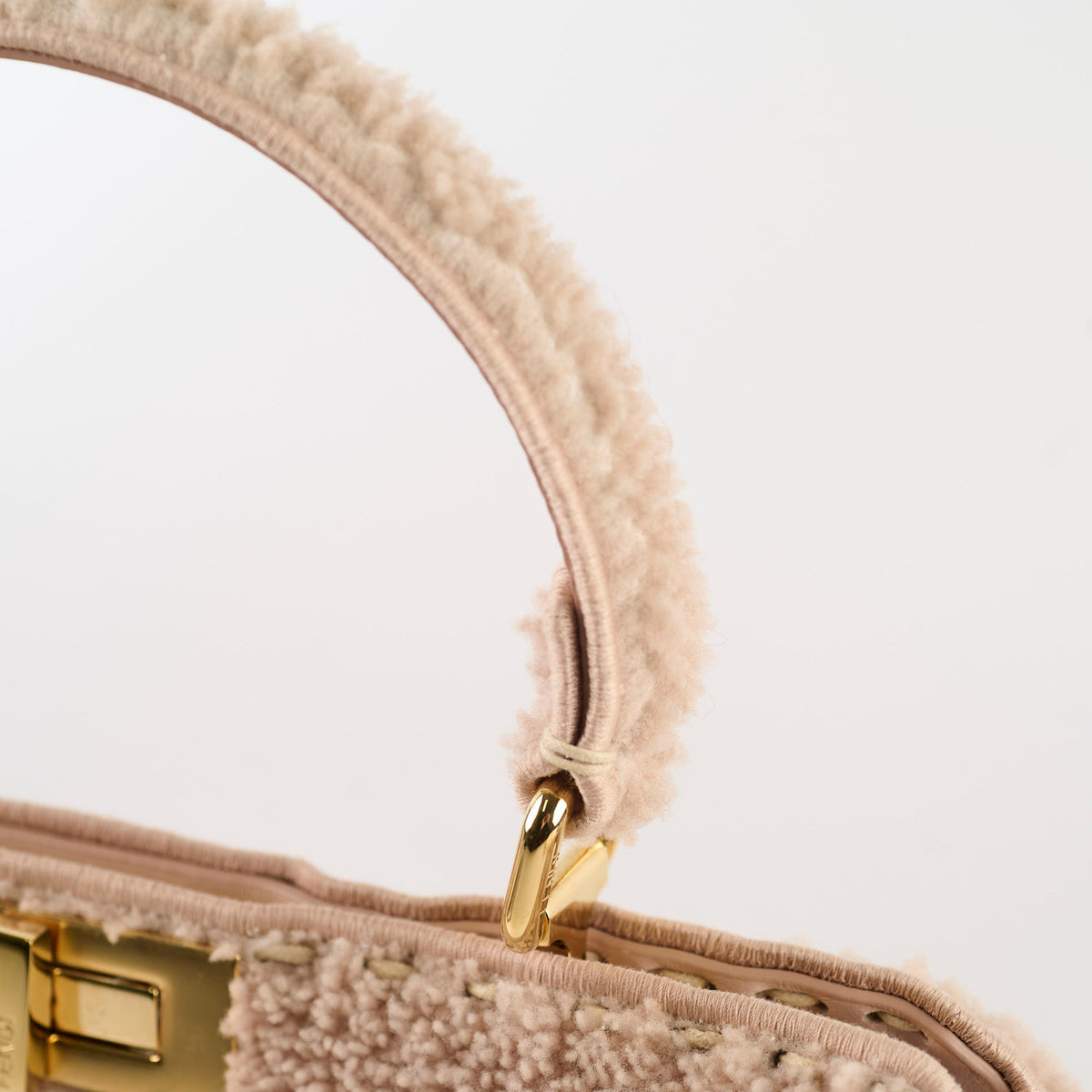 Fendi Curly Shearling Medium Peekaboo I SEE YOU Rosa Plaster - photo 9
