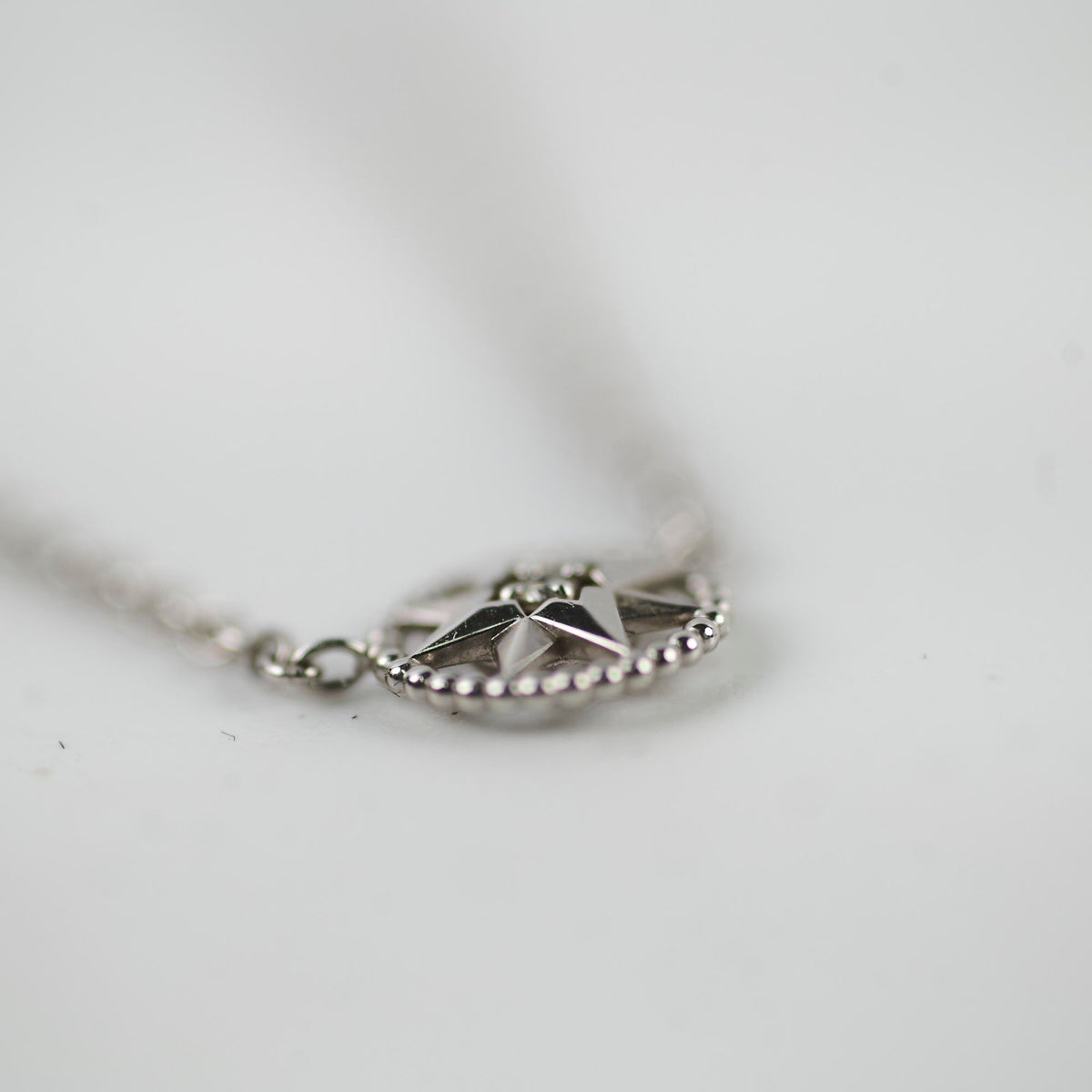 Dior Rose Des Vents Necklace 18k White Gold with Diamond - photo 4