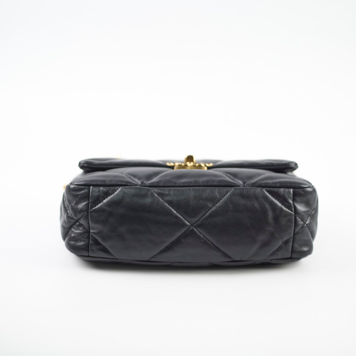 Chanel 19 Small Lambskin Black - photo 4