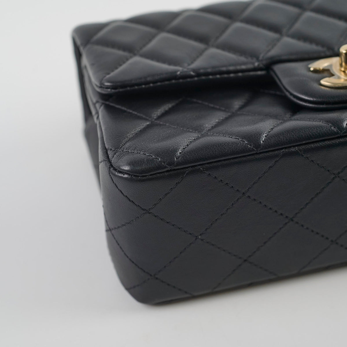 Chanel Mini Rectangular Lambskin Black Microchip 2022 - photo 12