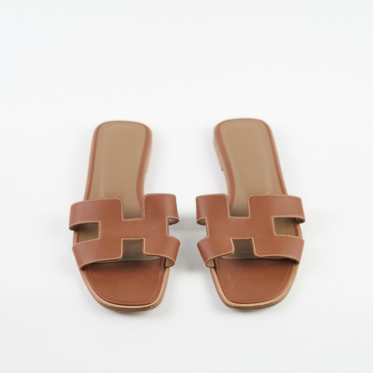 Hermes Oran Sandals Gold Size 40 - photo 2