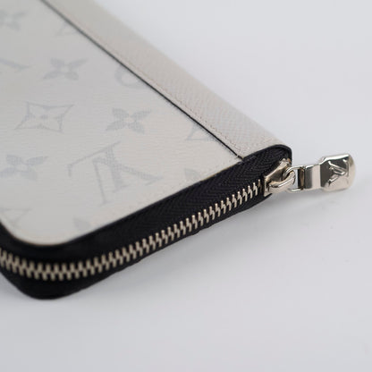 Louis Vuitton Taigarama Zippy Wallet White - photo 10
