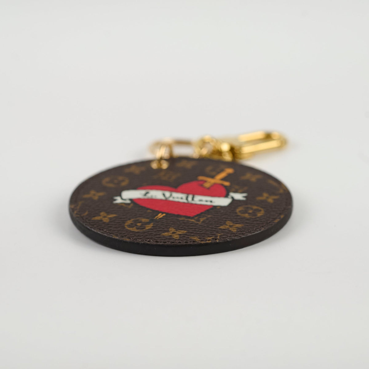 Louis Vuitton Round Heart Charm Monogram - photo 3