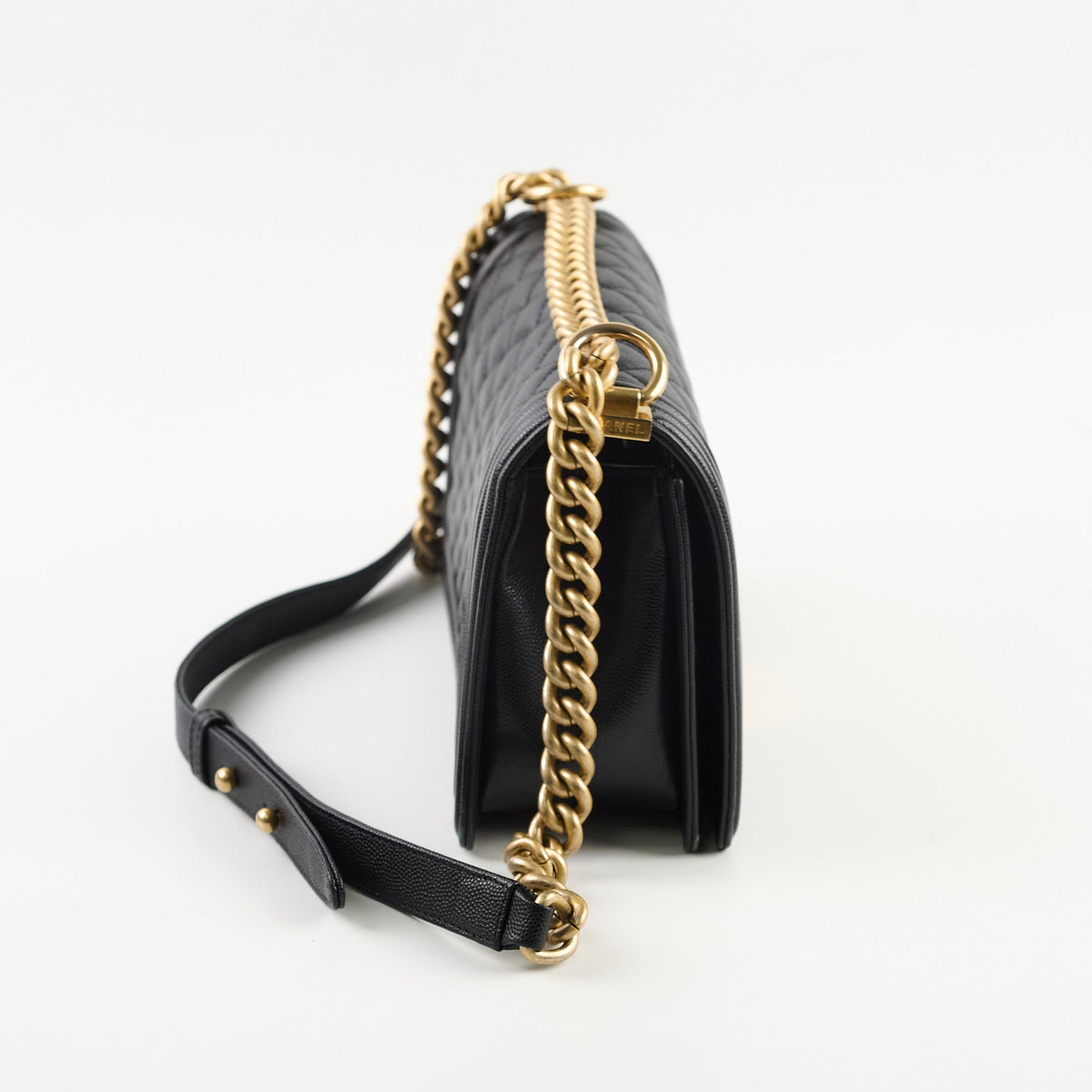Chanel Old Medium Caviar Boy Bag GHW (Microchip) - photo 3