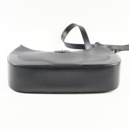 Louis Vuitton Musette Bagatelle Epi Black - photo 4