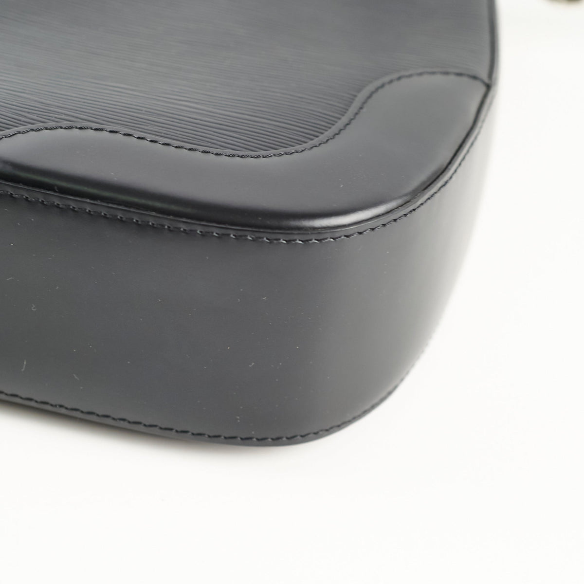 Louis Vuitton Musette Bagatelle Epi Black - photo 12