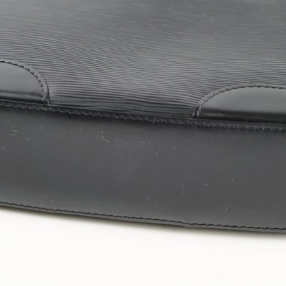 Louis Vuitton Musette Bagatelle Epi Black - photo 11