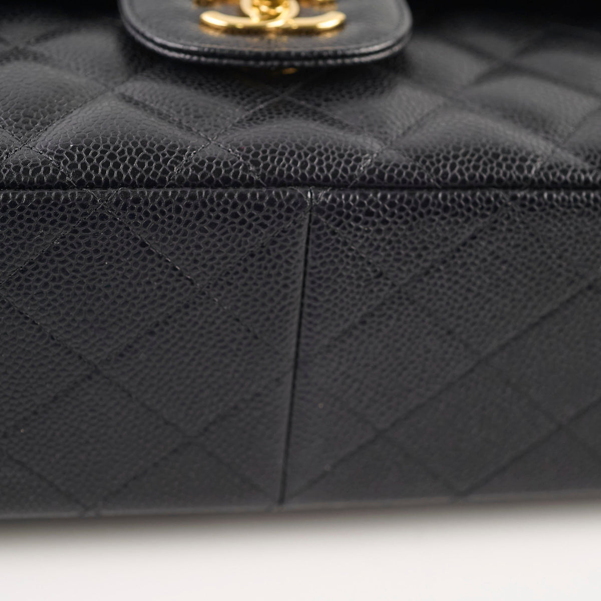 Chanel Double Flap Jumbo Black Caviar GHW - photo 17