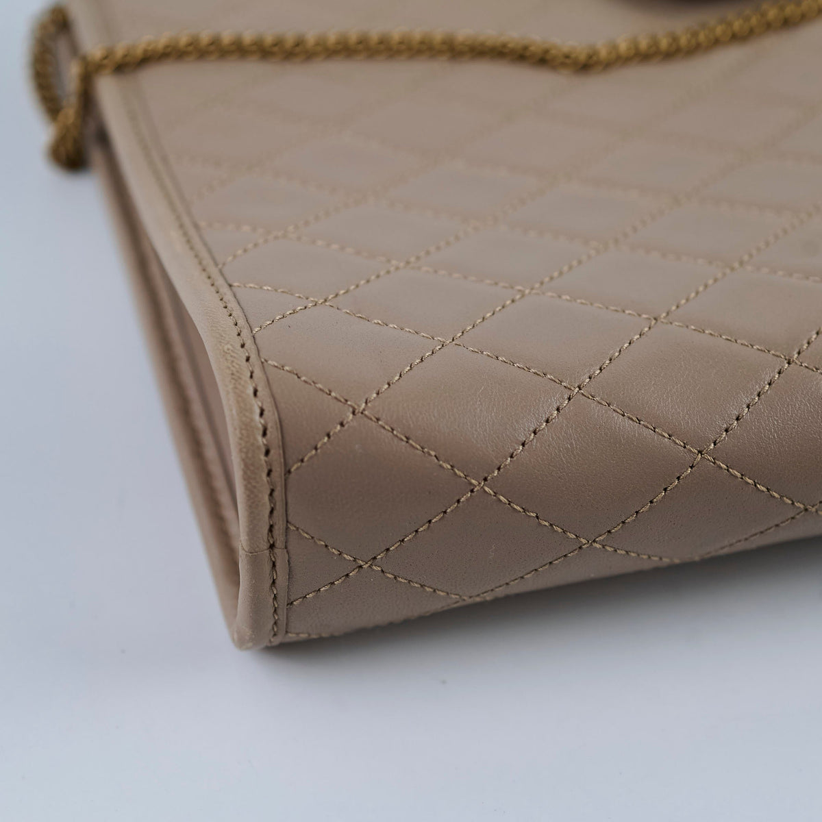 Saint Laurent Clutch With Chain Beige - photo 7