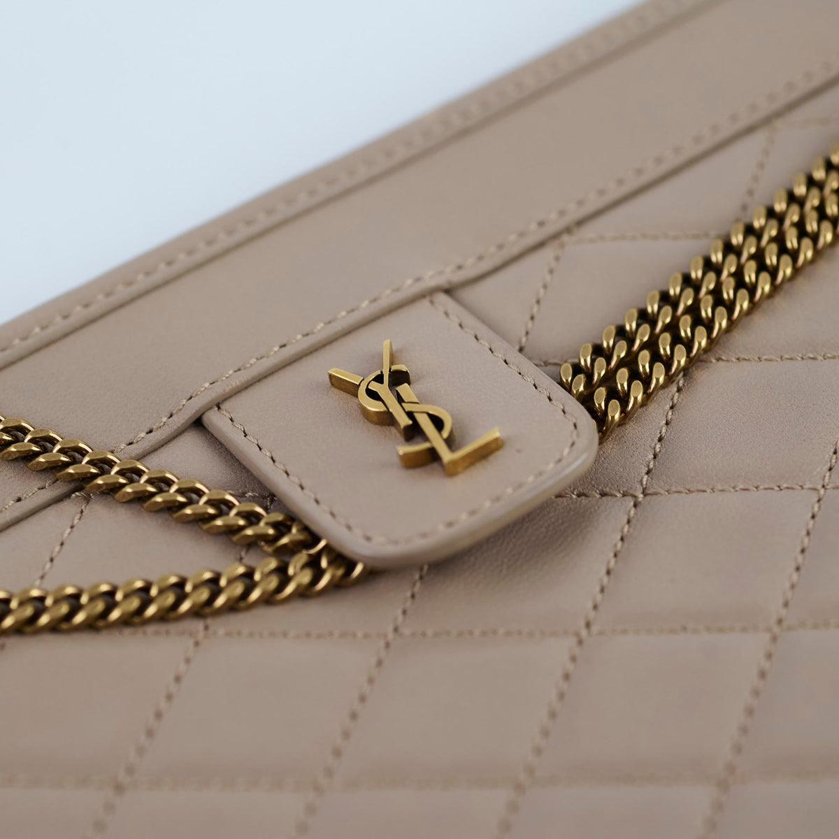 Saint Laurent Clutch With Chain Beige - photo 11