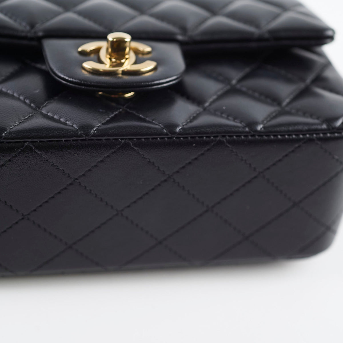 Chanel Top Handle Mini Rectangle Black Lambskin - photo 14