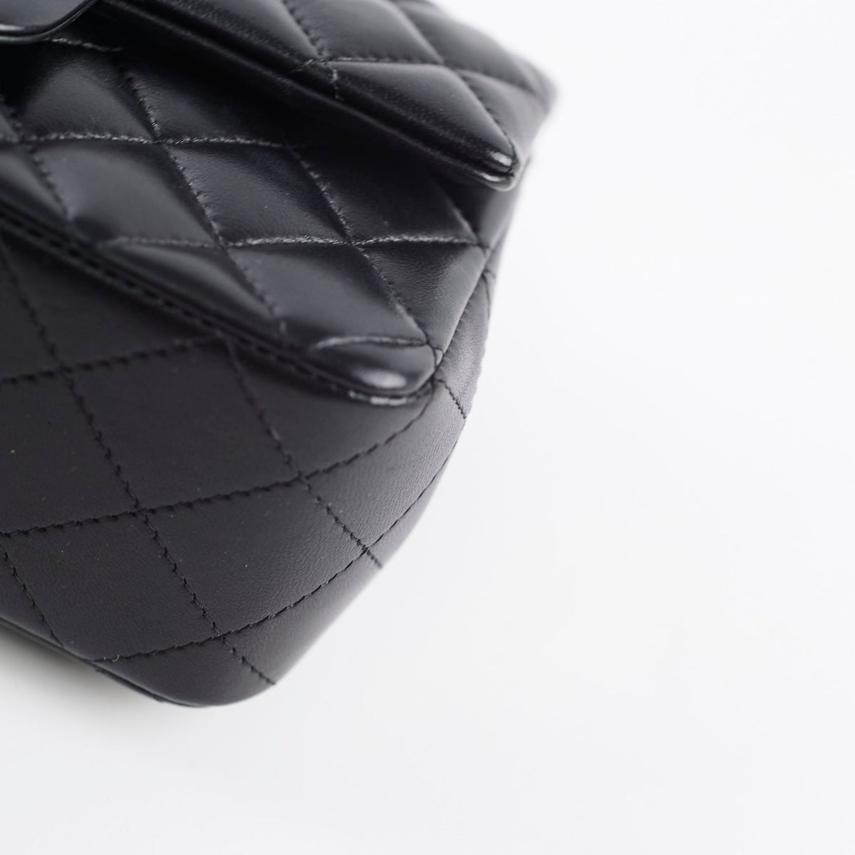 Chanel Top Handle Mini Rectangle Black Lambskin - photo 15